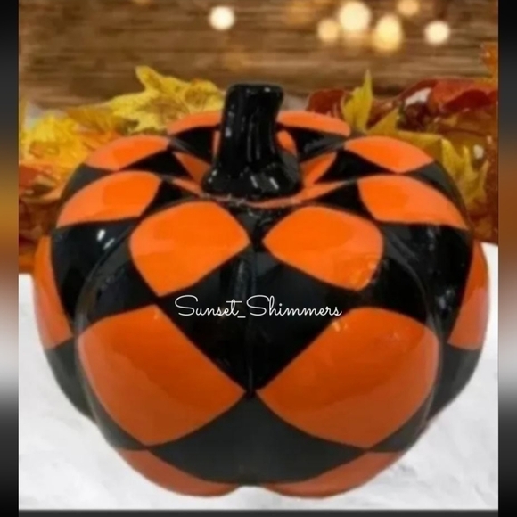 Mackenzie Style Pink & Black Harlaquin Ceramic Pumpkin Fall Halloween Decor New - Picture 7 of 7
